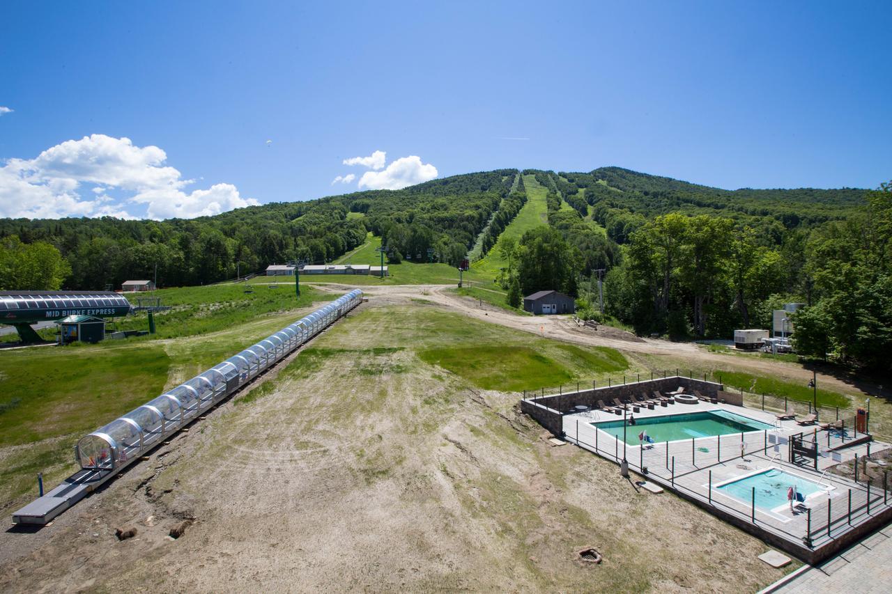 Burke Mountain Hotel And Conference Center מראה חיצוני תמונה